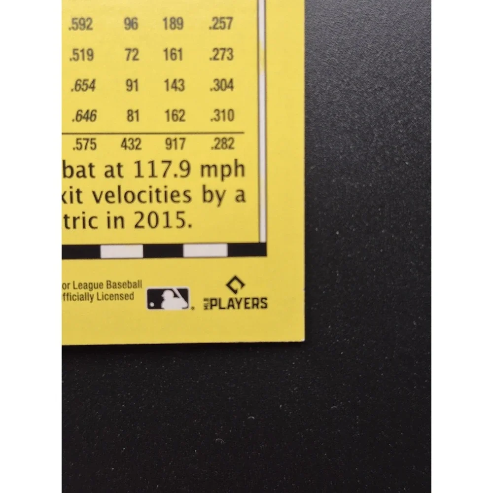 2025 Topps Update Series Shohei Ohtani #U90-33 1990 Rainbow Foil Dodgers - Picture 11 of 12